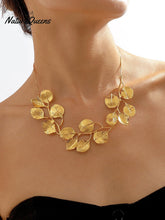 Retro Leaves Necklace